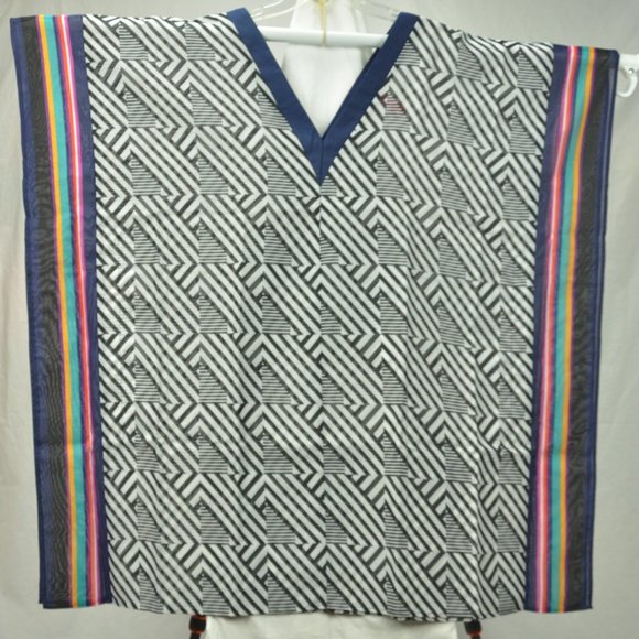 Ruby Ribbon Graphic Caftan - Picture 2 of 3